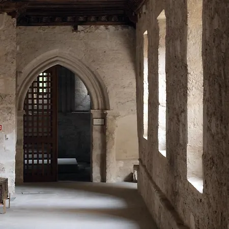 El Monasterio Escondido Tortoles de Esgueva